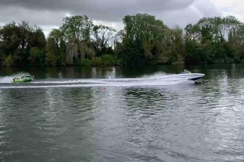 Emerald Lake House South Cerney Exteriör bild